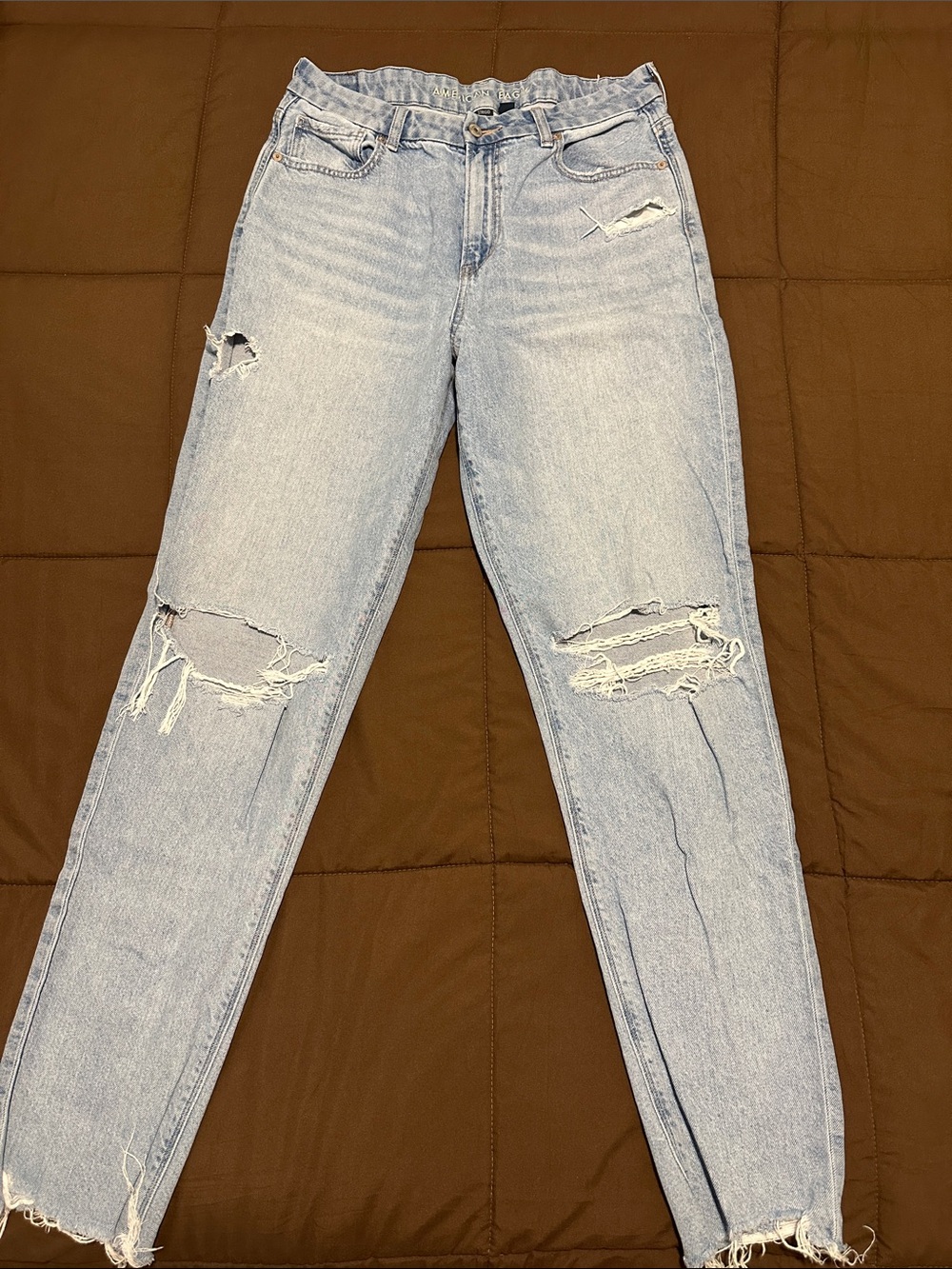 American Eagle Strigid Curvy Mom Jean - Picture 1 of 4